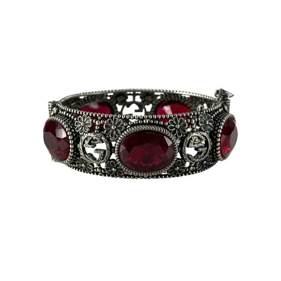 Gucci Interlocking Silver GG Cat Flower Bracelet - Picture 1 of 6